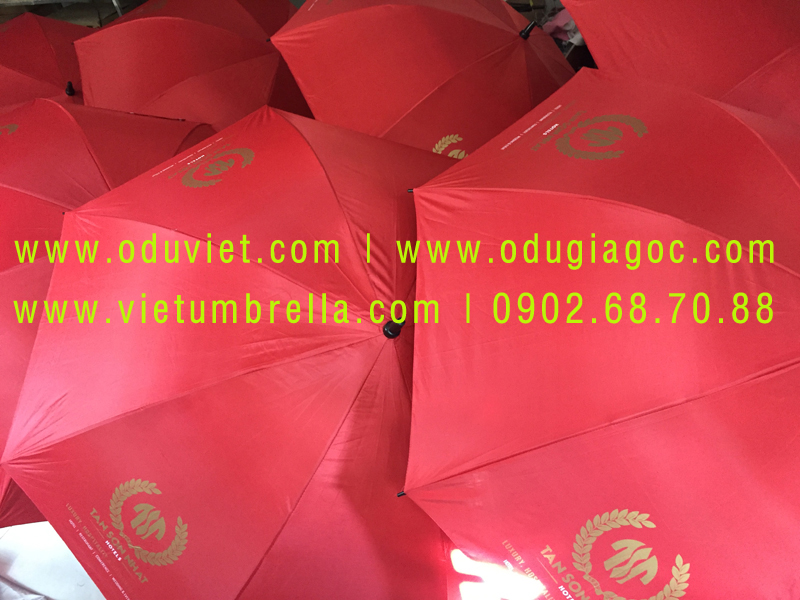 xưởng sản xuất ô dù cầm tay in logo quảng cáo